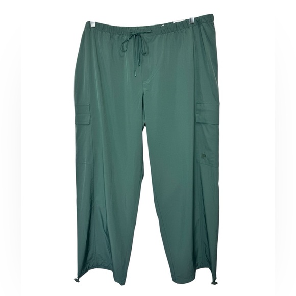 PINK by Victoria’s Secret Women's Green Cargo Pants - Picture 5 of 15